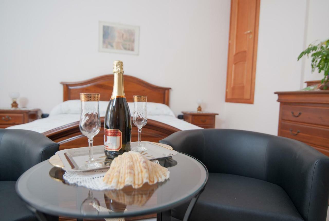 Vietri La Stella Del Sud B&B 외부 사진